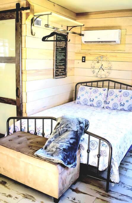 Secluded Tiny House By The Marsh With Hunting Island Beach Pass Frogmore Exterior photo